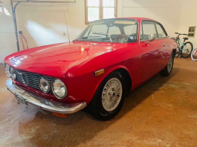 Alfa Romeo GTV 1972 image number 0