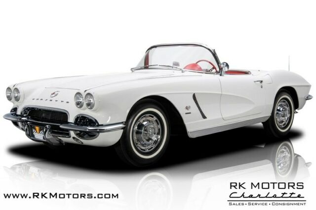 Chevrolet Corvette 1962 image number 24