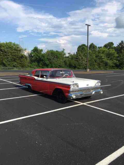 Ford Galaxie 500 1959 image number 0