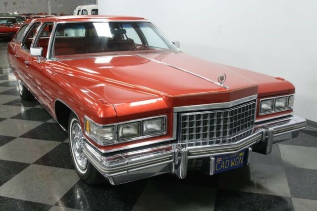 Cadillac Fleetwood 1976 image number 18