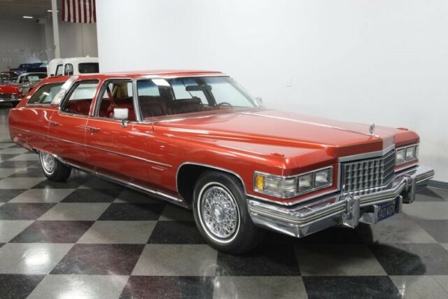 Cadillac Fleetwood 1976 image number 41