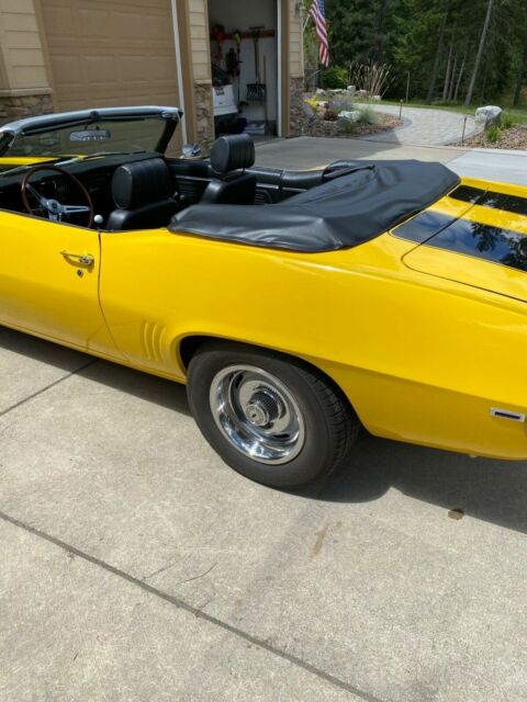 Chevrolet Camaro 1969 image number 2