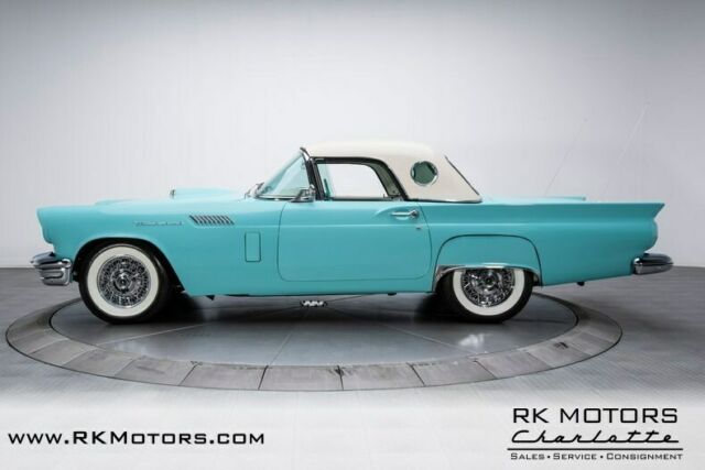 Ford Thunderbird 1957 image number 21