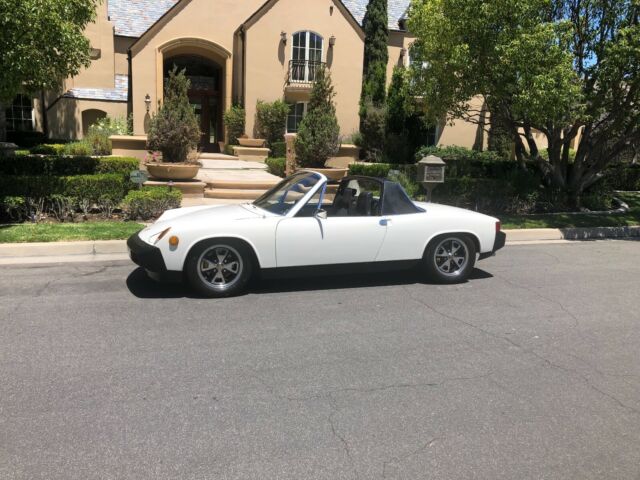 Porsche 914 1976 image number 16