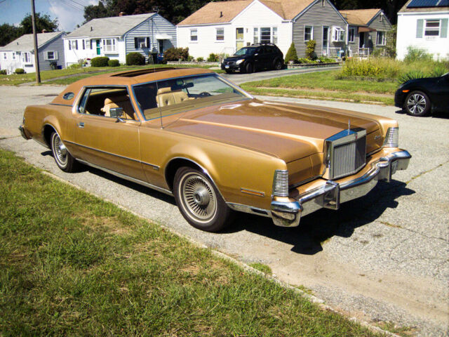 Lincoln Continental 1974 image number 1