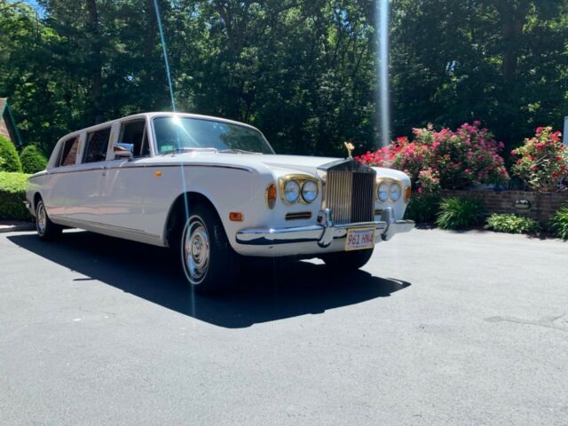 Rolls-Royce Silver Shadow 1972 image number 26