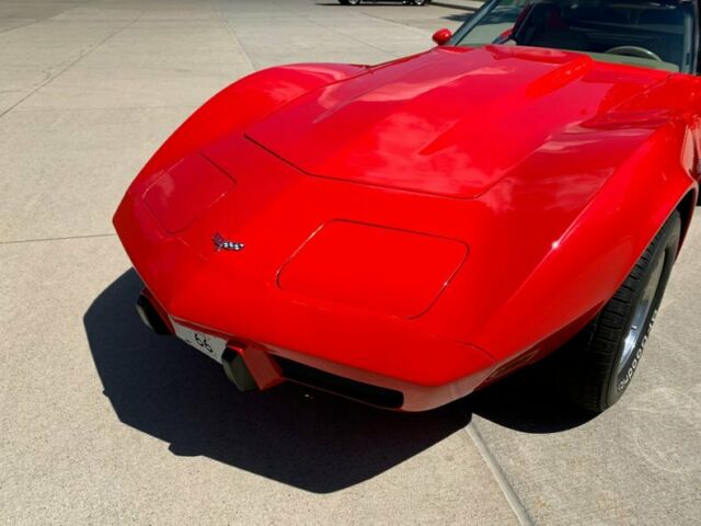 Chevrolet Corvette 1977 image number 36