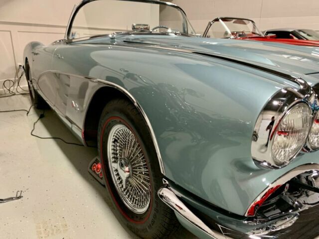 Chevrolet Corvette 1958 image number 12