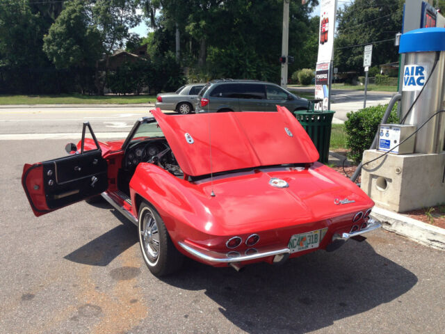 Chevrolet Corvette 1963 image number 10