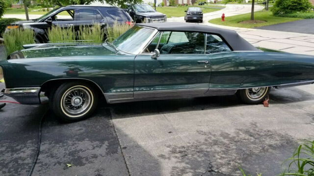 Pontiac Bonneville 1966 image number 0