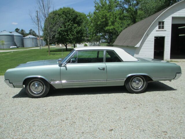 Oldsmobile Cutlass 1965 image number 16