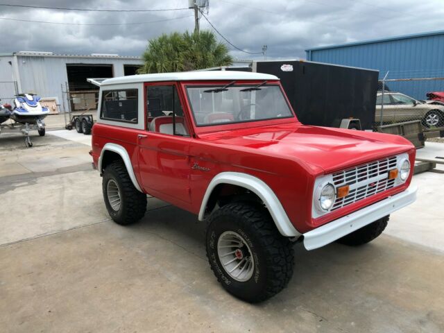 Ford Bronco 1973 image number 15