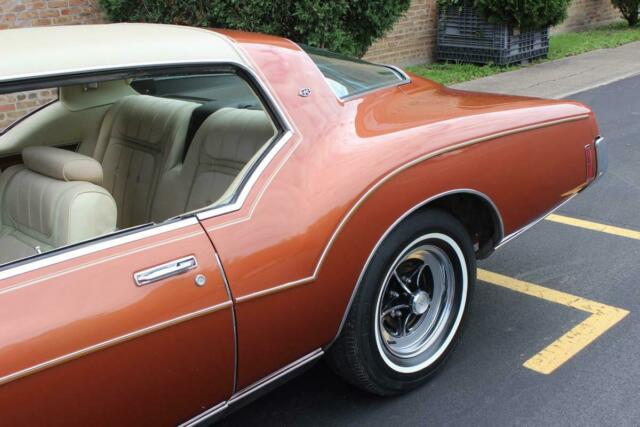 Buick Riviera 1973 image number 19