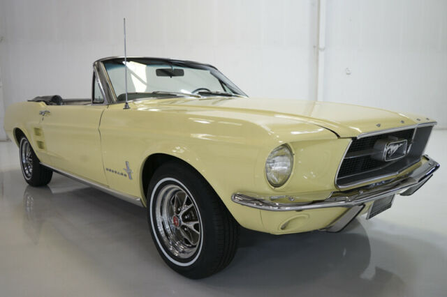 Ford Mustang 1967 image number 2