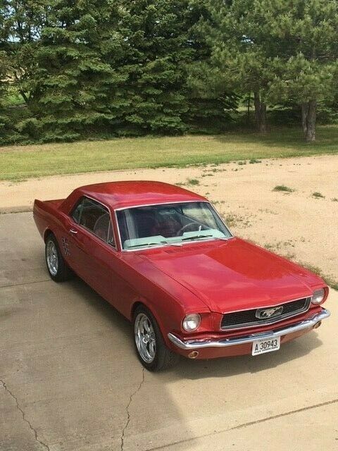 Ford Mustang 1966 image number 14