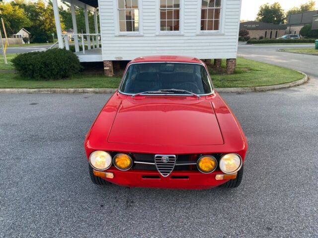 Alfa Romeo GTV 1972 image number 26