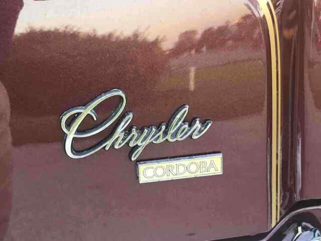 Chrysler Cordoba 1977 image number 25