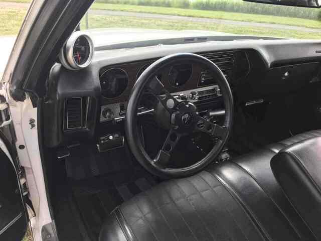 Pontiac LeMans 1972 image number 8