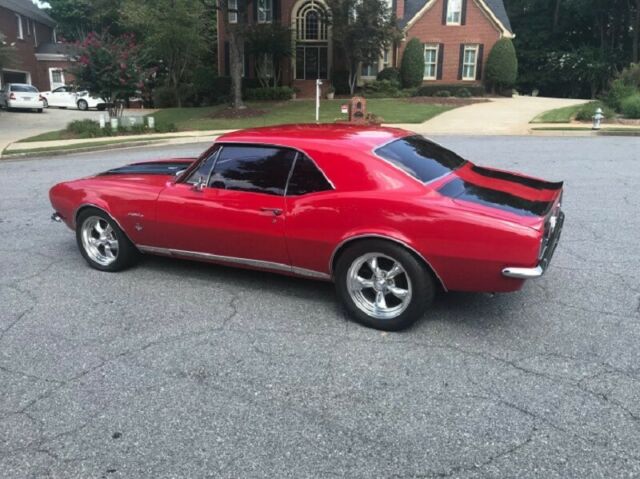 Chevrolet Camaro 1967 image number 2