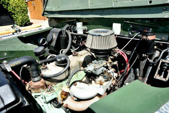 Land Rover Defender 1972 image number 30