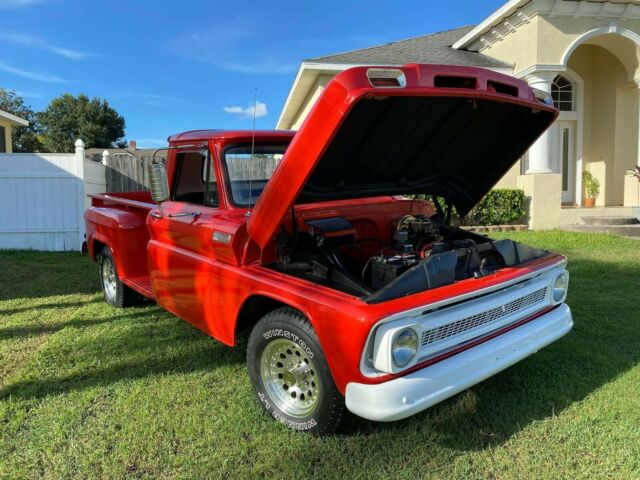 Chevrolet C-10 1965 image number 18