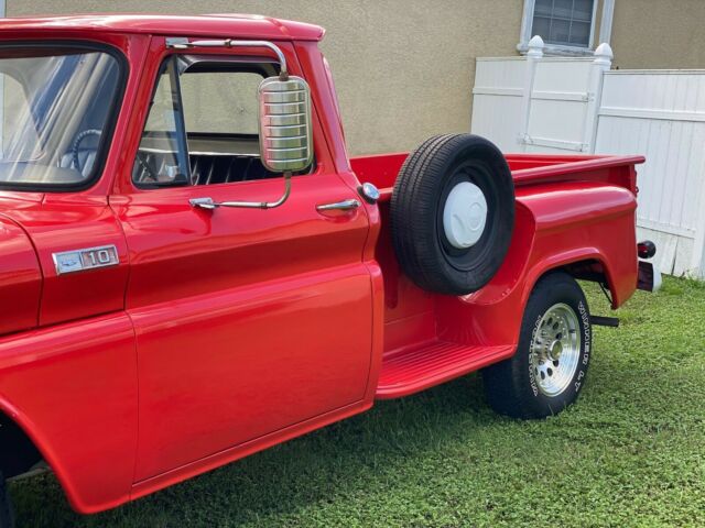 Chevrolet C-10 1965 image number 32