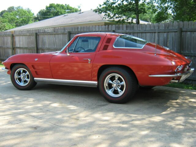 Chevrolet Corvette 1964 image number 20