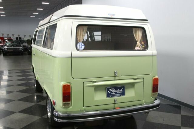 Volkswagen Westfalia Camper 1973 image number 10