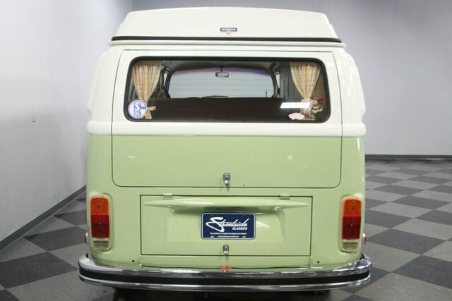 Volkswagen Westfalia Camper 1973 image number 11