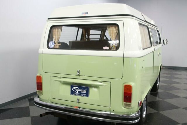 Volkswagen Westfalia Camper 1973 image number 12