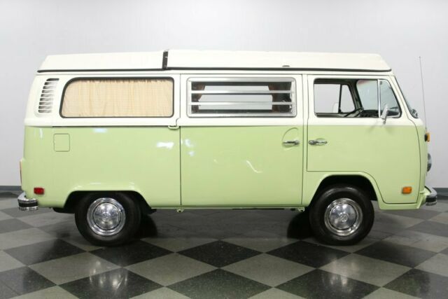 Volkswagen Westfalia Camper 1973 image number 39