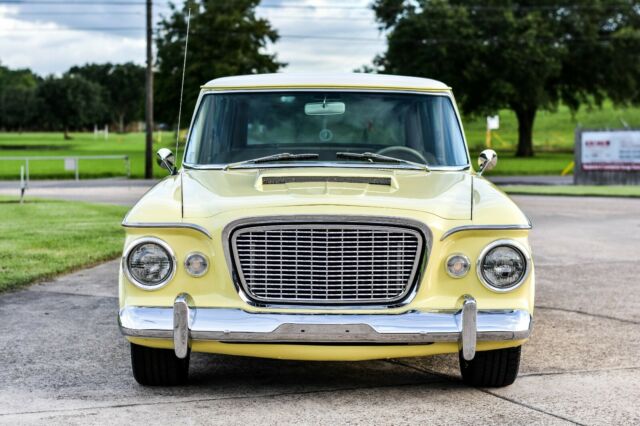 Studebaker Wagonaire 1961 image number 18