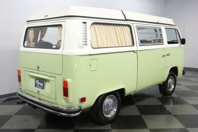 Volkswagen Westfalia Camper 1973 image number 13