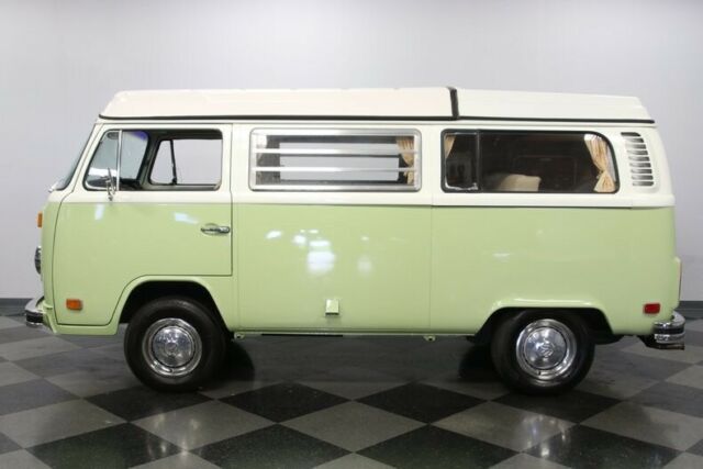 Volkswagen Westfalia Camper 1973 image number 27