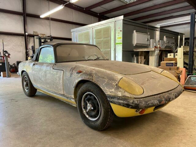 Lotus Elan 1967 image number 1