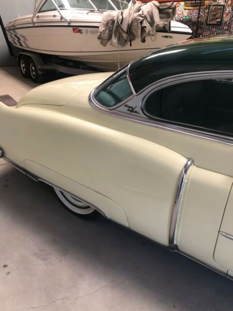 Cadillac DeVille 1952 image number 15