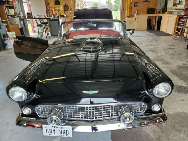 Ford Thunderbird 1956 image number 2