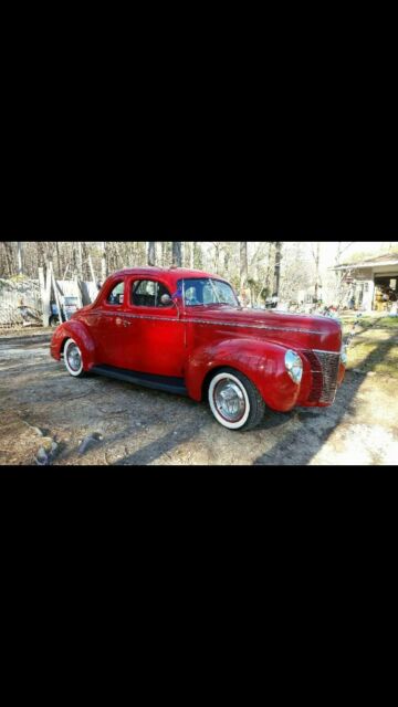 Ford Deluxe 1940 image number 20