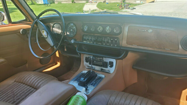 Jaguar XJ6 1973 image number 5