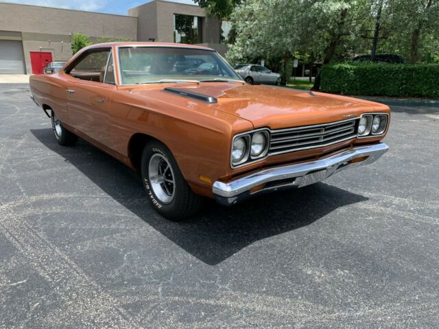 Plymouth Road Runner 1969 image number 31