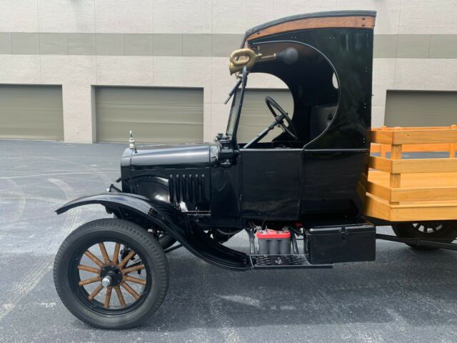 Ford Model T 1926 image number 1