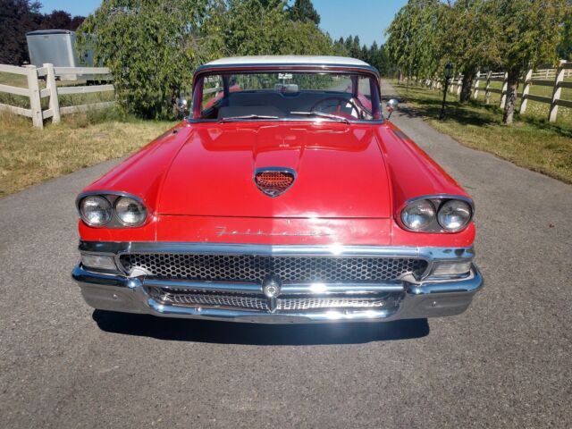 Ford Fairlane 1958 image number 30