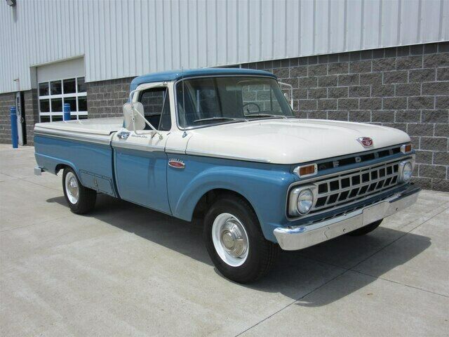 Ford F-250 1965 image number 2