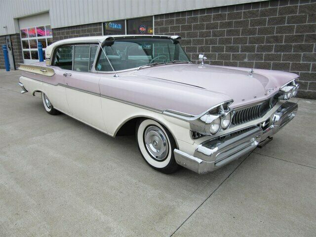 Mercury Turnpike Cruiser 1957 image number 1