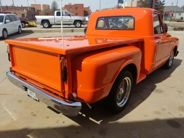 Chevrolet C-10 1967 image number 1