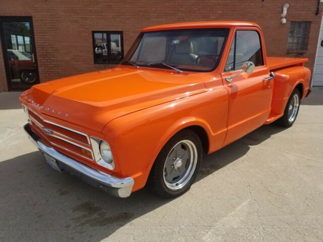 Chevrolet C-10 1967 image number 11