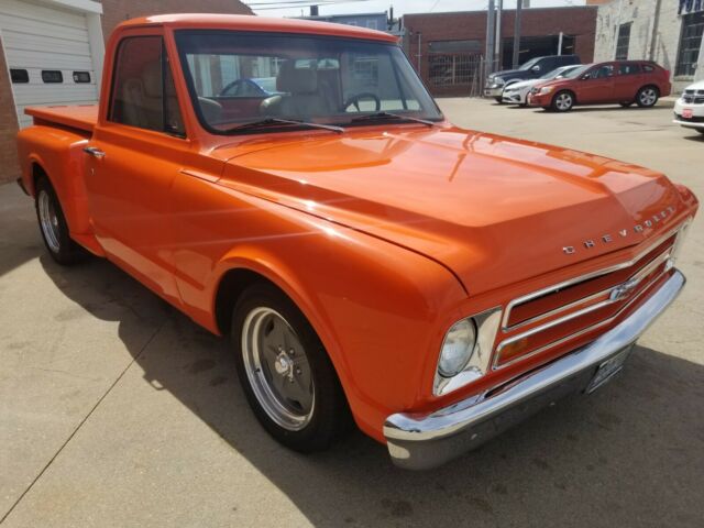 Chevrolet C-10 1967 image number 14