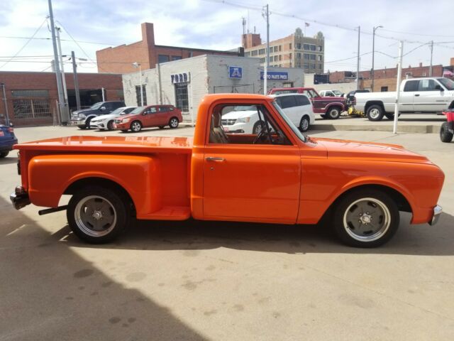 Chevrolet C-10 1967 image number 28