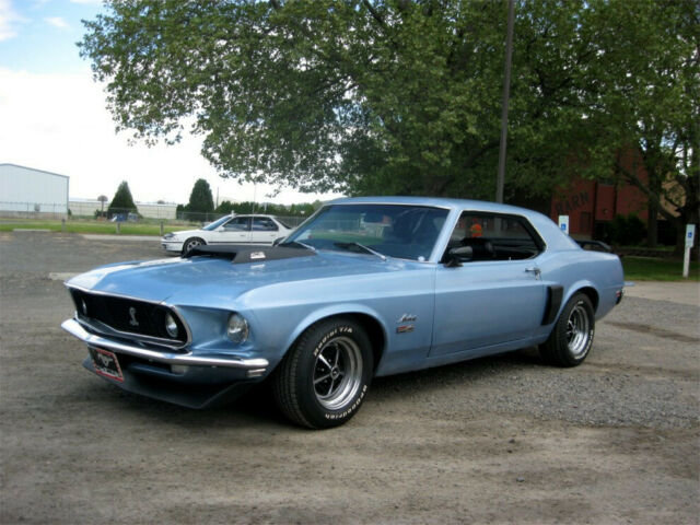 Ford Mustang 1969 image number 0