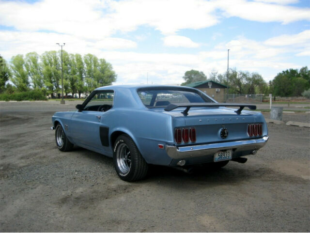 Ford Mustang 1969 image number 2